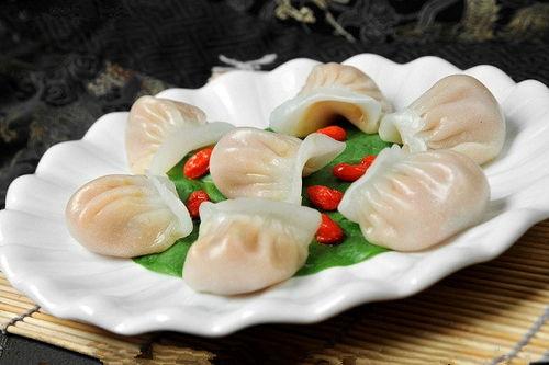 水晶虾饺爆料视频播放,独家爆料视频带你领略美食魅力